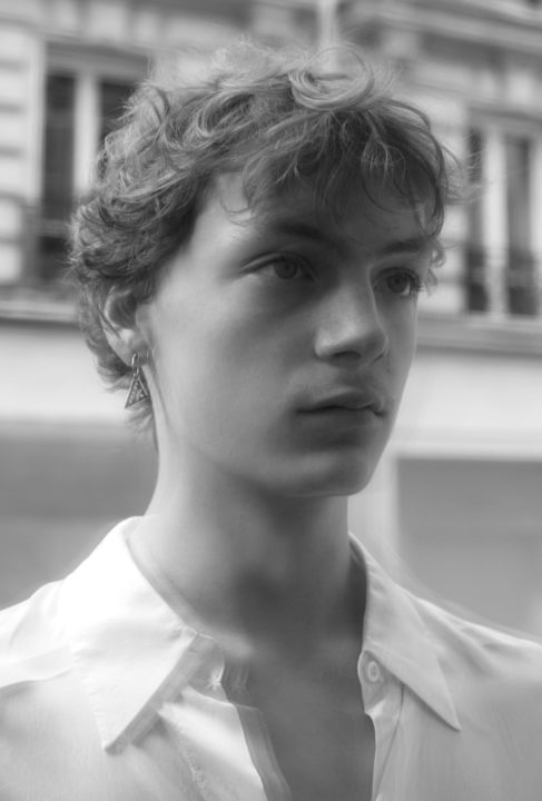 Eden Dambrine Photo 5 